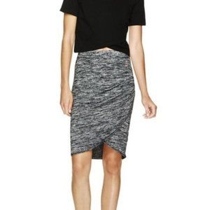 Aritzia Tyra Skirt